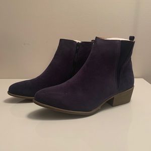 Navy Blue Booties!